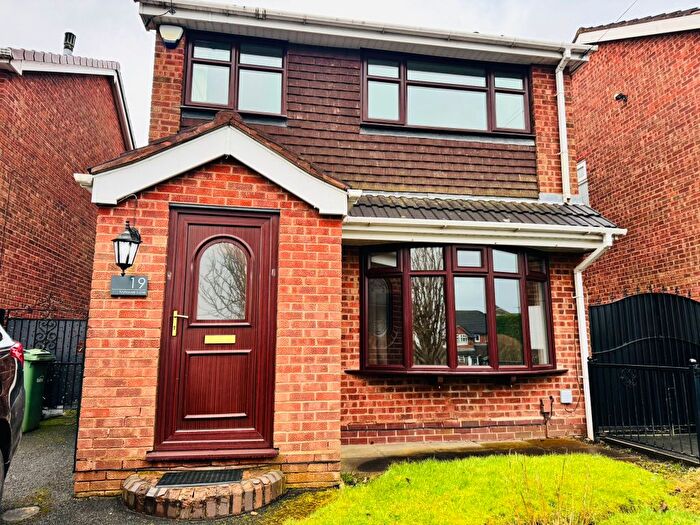 3 Bedroom Detached House To Rent In Ivyhouse Lane, Bilston, West Midlands, WV14