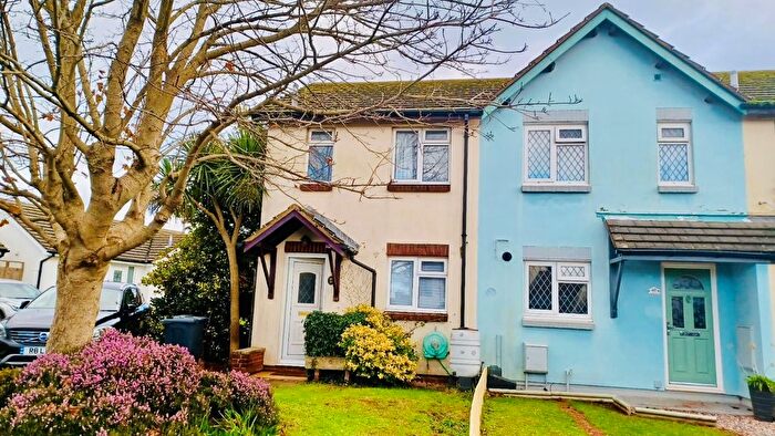 2 Bedroom Property To Rent In Freshwater Drive, Paignton, TQ4