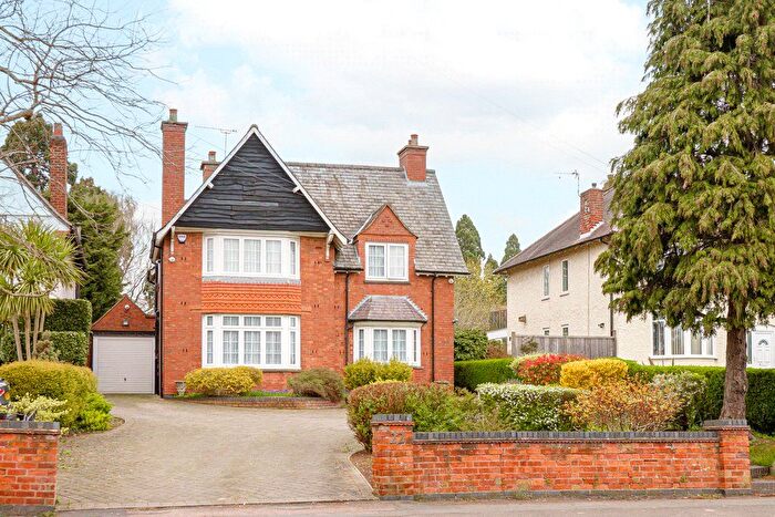 3 Bedroom Detached House For Sale In Scraptoft Lane, Humberstone, Leicester, LE5