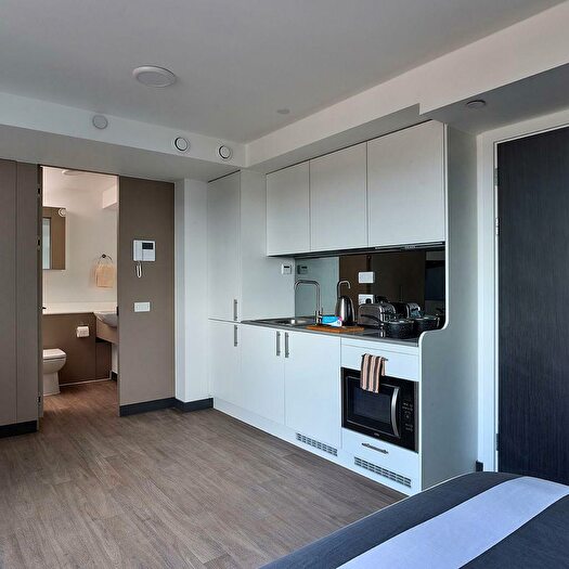 1 Bedroom Private Hall To Rent In Bargate House, Southampton, SO14