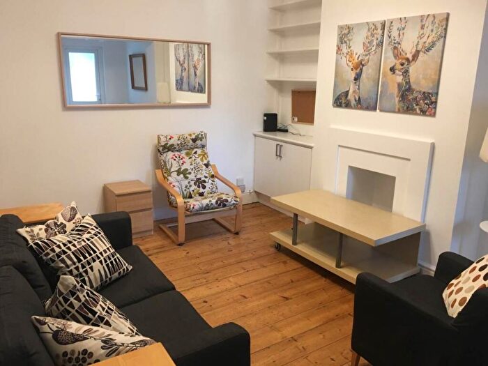 4 Bedroom House To Rent In Gelligaer Street, Cardiff, Cathays, CF24