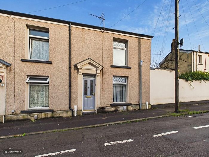 3 Bedroom Terraced House For Sale In Earl Street, Hafod, Swansea, SA1