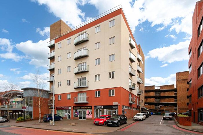 1 Bedroom Apartment To Rent In Market Street, Bracknell, RG12