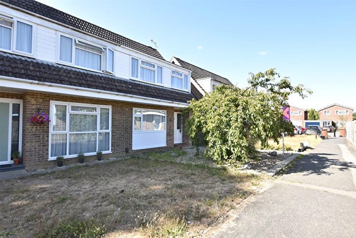 3 Bedroom Semi-detached House For Sale In Chesters, Horley, Surrey, RH6