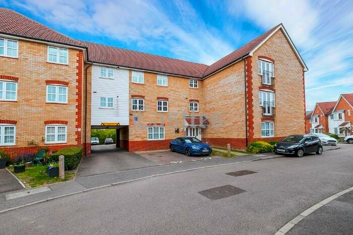 2 Bedroom Ground Flat To Rent In Lea Valley House, Stoney Bridge Drive, Waltham Abbey, EN9