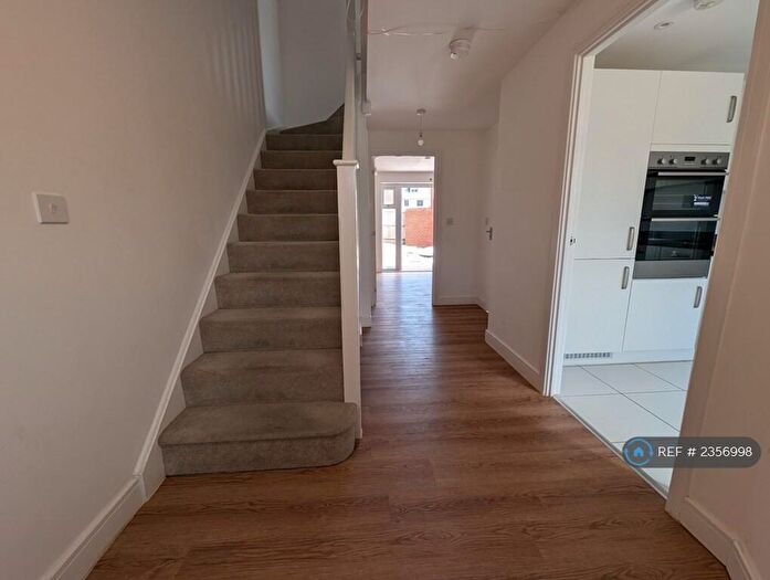 5 Bedroom Semi-Detached House To Rent In Edward Parker Road, Bristol, BS16