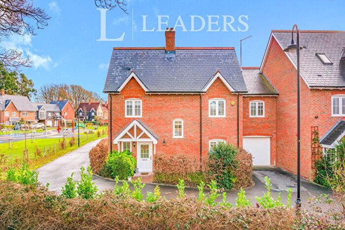 3 Bedroom House To Rent In Cook Way, Broadbridge Heath, RH12