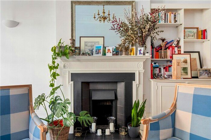 1 Bedroom Flat For Sale In Rosary Gardens, South Kensington, SW7