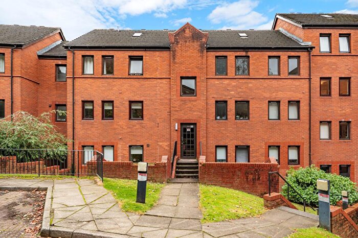 2 Bedroom Flat For Sale In John Knox Street, Glasgow, G4