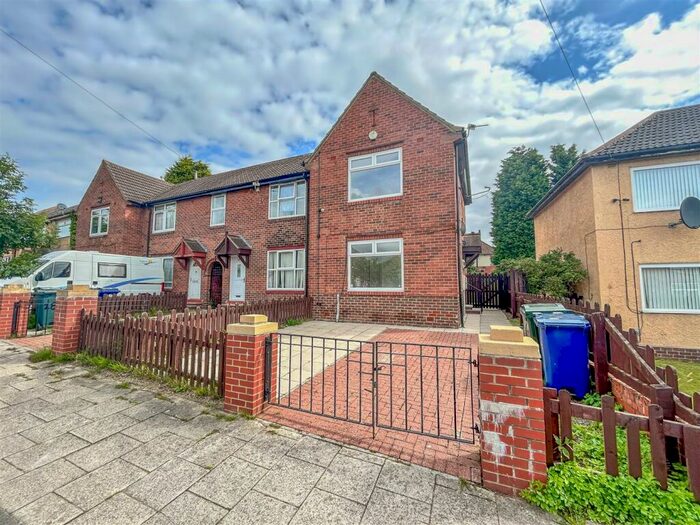 2 Bedroom End Of Terrace House To Rent In Hillsleigh Road, Cowgate, NE5