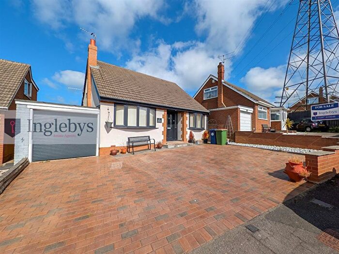 3 Bedroom Detached Bungalow For Sale In Warsett Crescent, Skelton-In-Cleveland, TS12