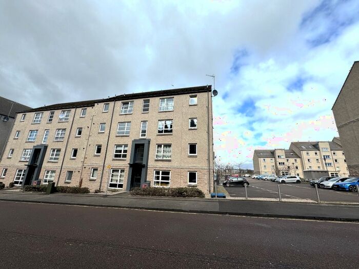 2 Bedroom Flat To Rent In Seaforth Road, City Centre, Aberdeen, AB24