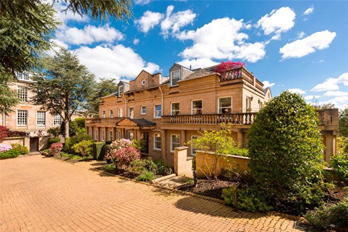 3 Bedroom Penthouse For Sale In Kinellan Road, Edinburgh, EH12