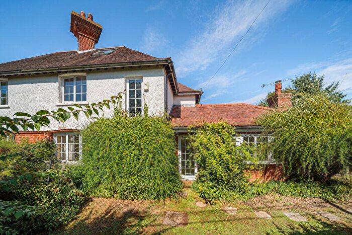 3 Bedroom Cottage For Sale In Gold Street, Sole Street, Cobham, Gravesend, Kent, DA12