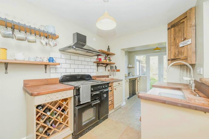 2 Bedroom Property For Sale In Mill Road, Banningham, Norwich, NR11