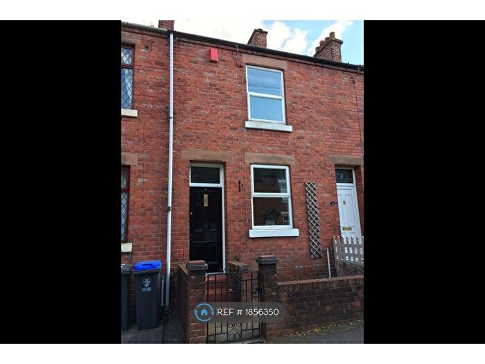 2 Bedroom Terraced House To Rent In North Avenue, Leek, ST13