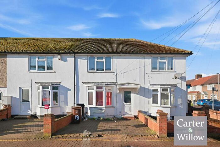 3 Bedroom Terraced House For Sale In Sheppey Road, Dagenham, RM9
