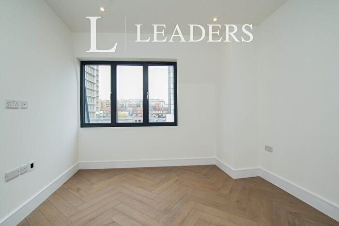 1 Bedroom Apartment To Rent In High Street, CR0