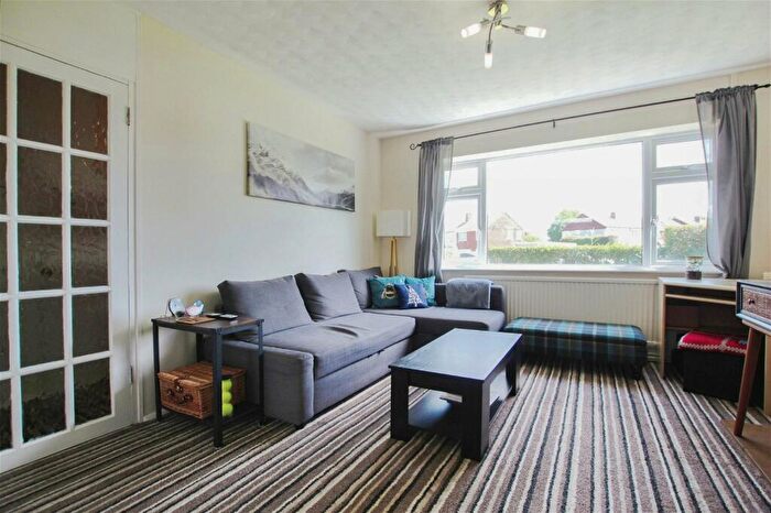 3 Bedroom Terraced House For Sale In Maynard Road, Hartcliffe, Bristol, BS13