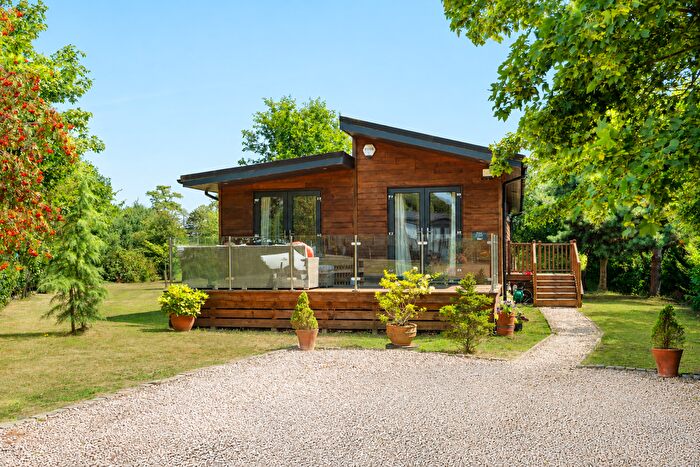 3 Bedroom Bungalow For Sale In Back Road, Newton On Derwent, York, YO41