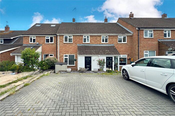 3 Bedroom Terraced House For Sale In Cornfields, Yateley, Hampshire, GU46