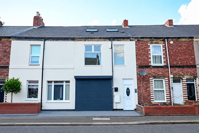 1 Bedroom Flat To Rent In Kells Lane, Low Fell, NE9