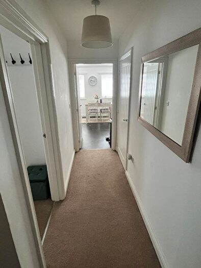 1 Bedroom Flat For Sale In Holdstock Road, Tenterden, Kent, TN30