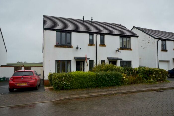 3 Bedroom Terraced House To Rent In Okehampton, EX20
