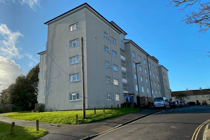 2 Bedroom Flat To Rent In Wharncliffe Road, Woolston SO19