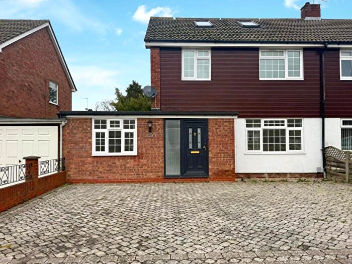 5 Bedroom Semi-Detached House For Sale In Hazel Road, Mytchett, Camberley, Surrey, GU16