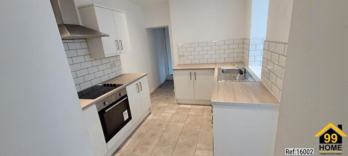 3 Bedroom Terraced House To Rent In Ynysmeurig Road, Mountain Ash, United Kingdom, CF45