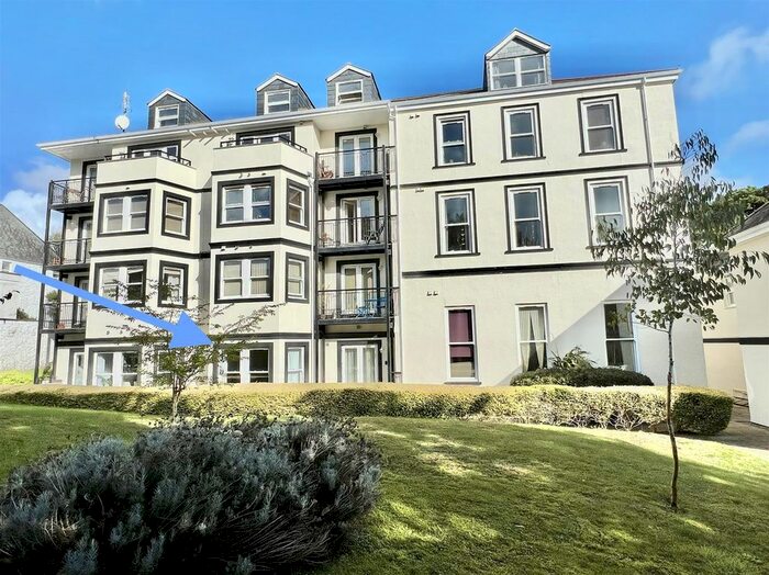 1 Bedroom Flat For Sale In Bar Road, Falmouth, TR11