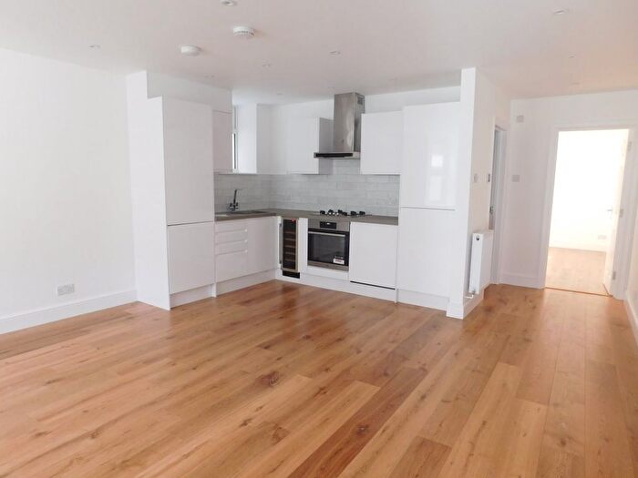 1 Bedroom Flat To Rent In Osterley Park View Road, London, W7