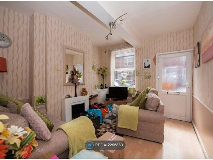 2 Bedroom Terraced House To Rent In Durnford Street, Nottingham, NG7