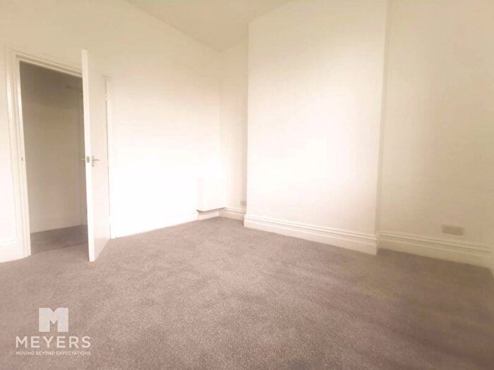 2 Bedroom Apartment To Rent In Seabourne Road, Southbourne, BH5