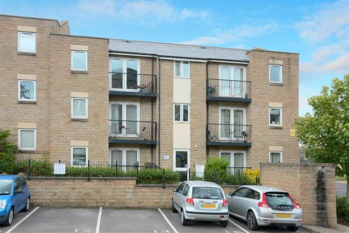 2 Bedroom Apartment To Rent In Murray Court, Cornmill View, Horsforth, LS18