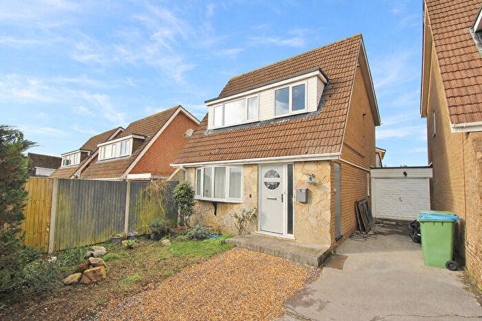 3 Bedroom Detached House For Sale In Tammys Turn, Fareham, PO14