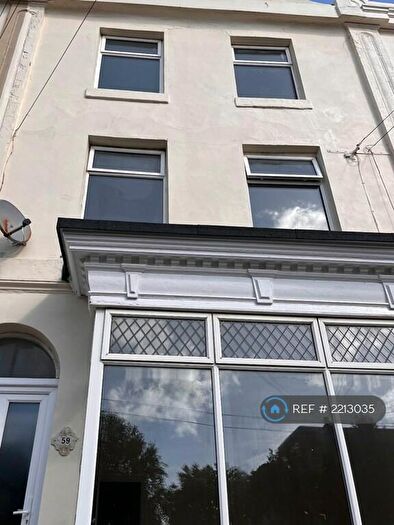 3 Bedroom Flat To Rent In Cottage Grove, Southsea, PO5