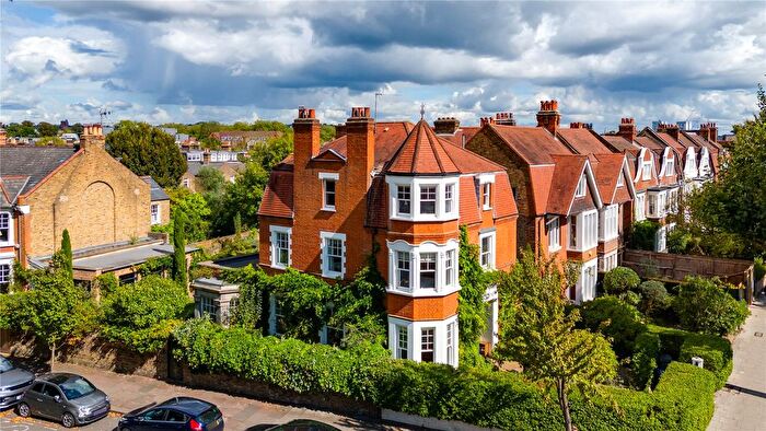 5 Bedroom Detached House To Rent In Harvist Road, Queens Park, London, NW6