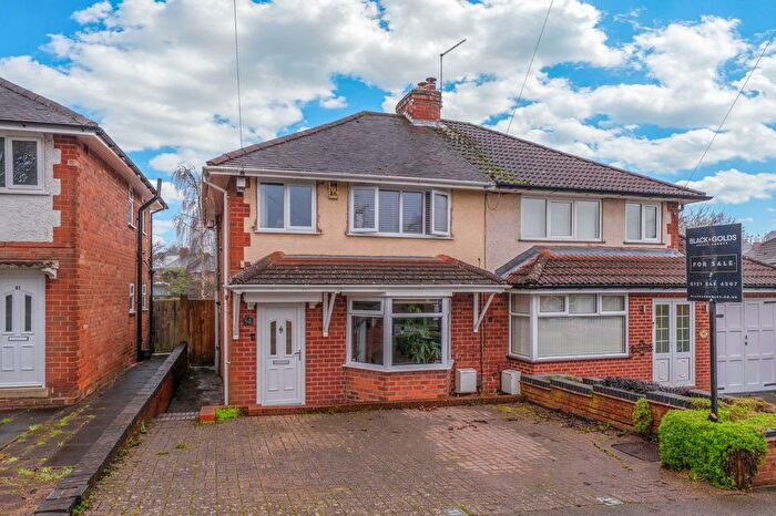 3 Bedroom Semi Detached House For Sale In Sladepool Farm Road, Birmingham, B14