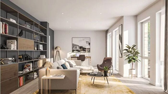 2 Bedroom Flat For Sale In North West Quarter, Queen's Park, London, NW6