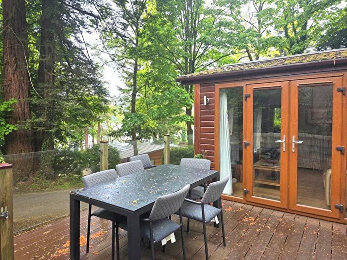 2 Bedroom Mobile Home For Sale In Fallbarrow Holiday Park, Rayrigg Road, Windermere, LA23