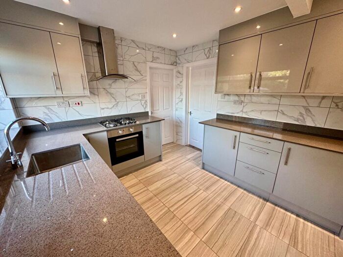 3 Bedroom House To Rent In Alwold Road, Selly Oak, B29