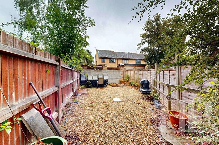1 Bedroom Maisonette To Rent In Charrington Way, Broadbridge Heath, RH12