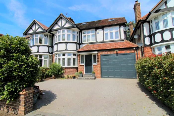 5 Bedroom Semi-Detached House To Rent In Manor Crescent, Surbiton, KT5