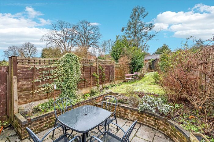 3 Bedroom Terraced House For Sale In Bellingdon Road, Chesham, Buckinghamshire, HP5