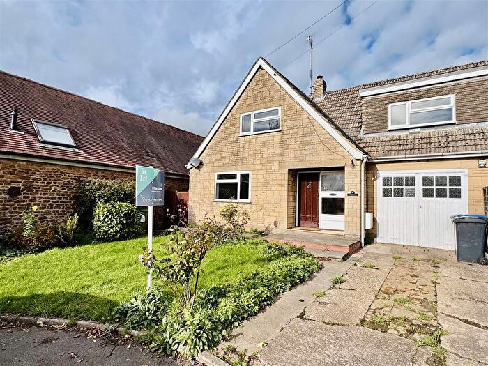 Semi Detached House To Rent In Hellidon Road, Priors Marston, Southam, CV47