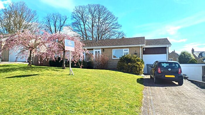 2 Bedroom Detached Bungalow For Sale In Marlborough Road, Chipping Norton, OX7