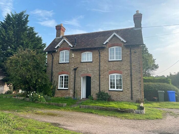 3 Bedroom Detached House For Sale In Copton Farm Cottages, Ashford Road, Sheldwich, Faversham, Kent, ME13