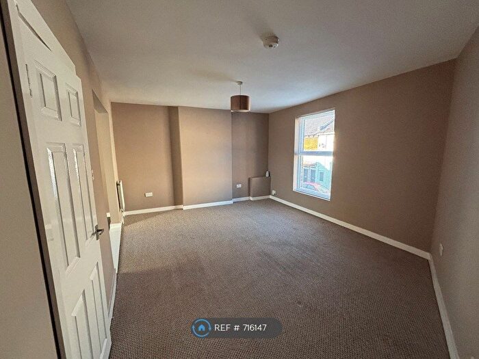 1 Bedroom Flat To Rent In Stamshaw, Portsmouth, PO2